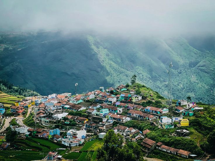 Scenic view of Kodaikanal